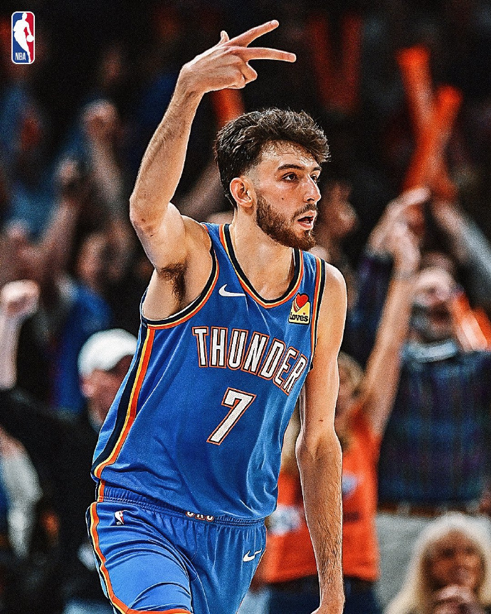 开云体育-美国队不断突破！，纳达尔连续十场比赛得分超过刷新纪录全场沸腾不已-开云体育