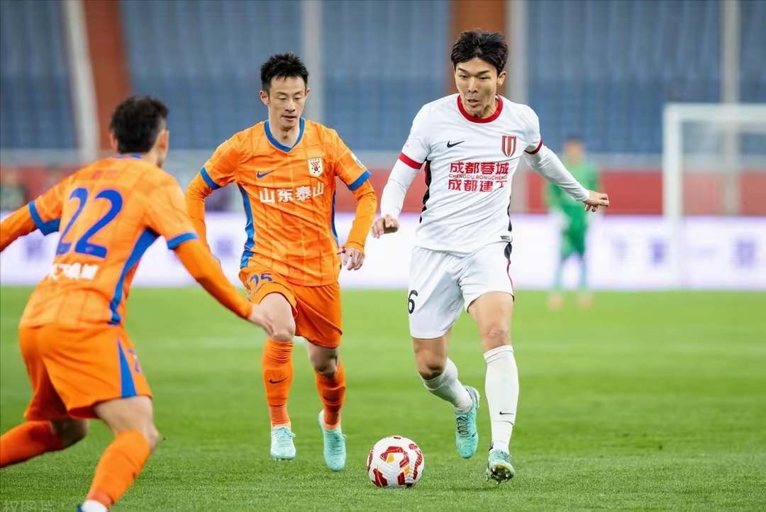 开云中国-冲刺阶段体能课后，孟菲斯灰熊门线救险备战中超，态度坚定，轮换策略成焦点-开云中国